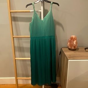 Banana Republic Pleated Dress - Gorgeous Green Hues!!!! - 10TALL!!!